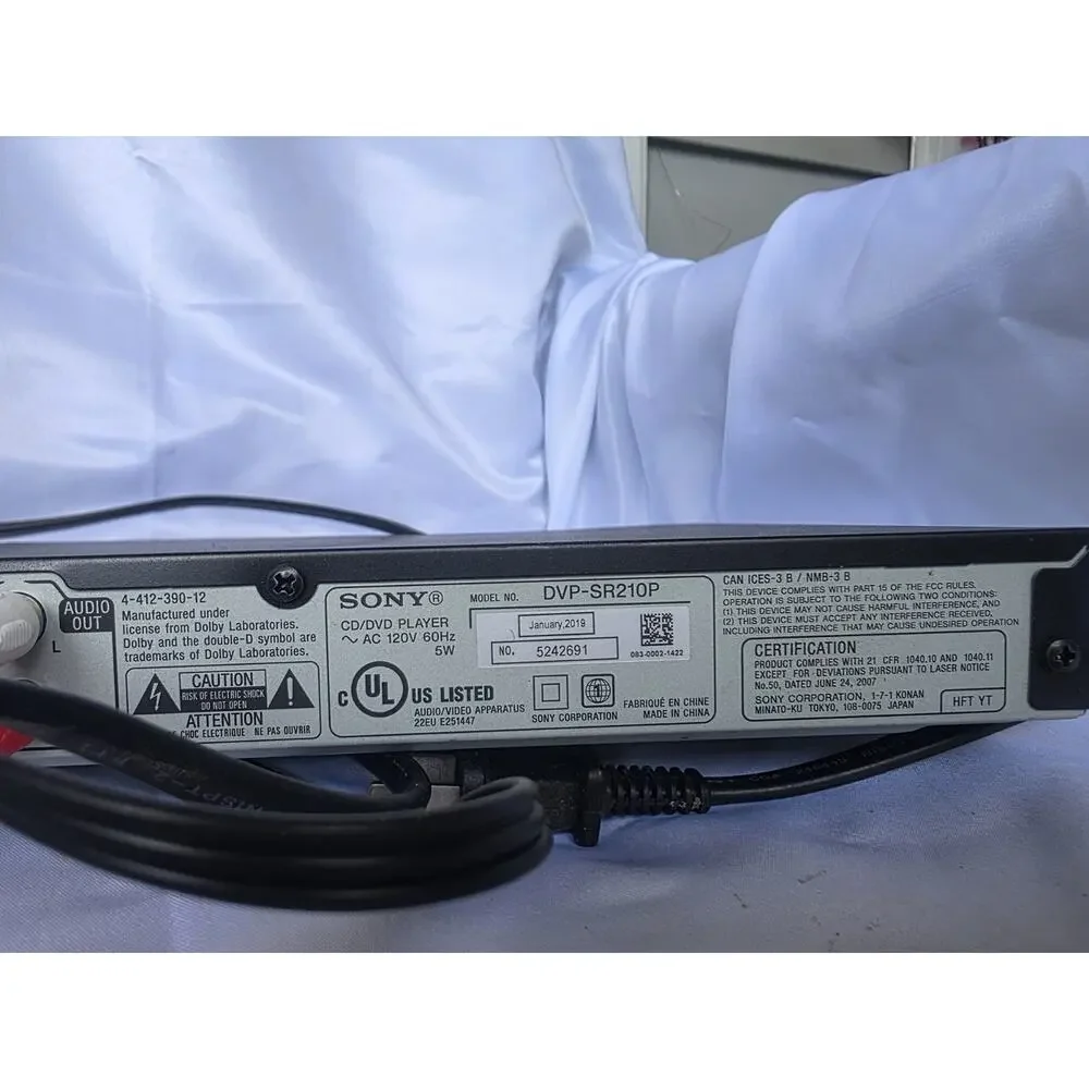 Sony DVP-SR210P Ultra Slim DVD Player 480p 16:9 DVD/CD Region 1 Black